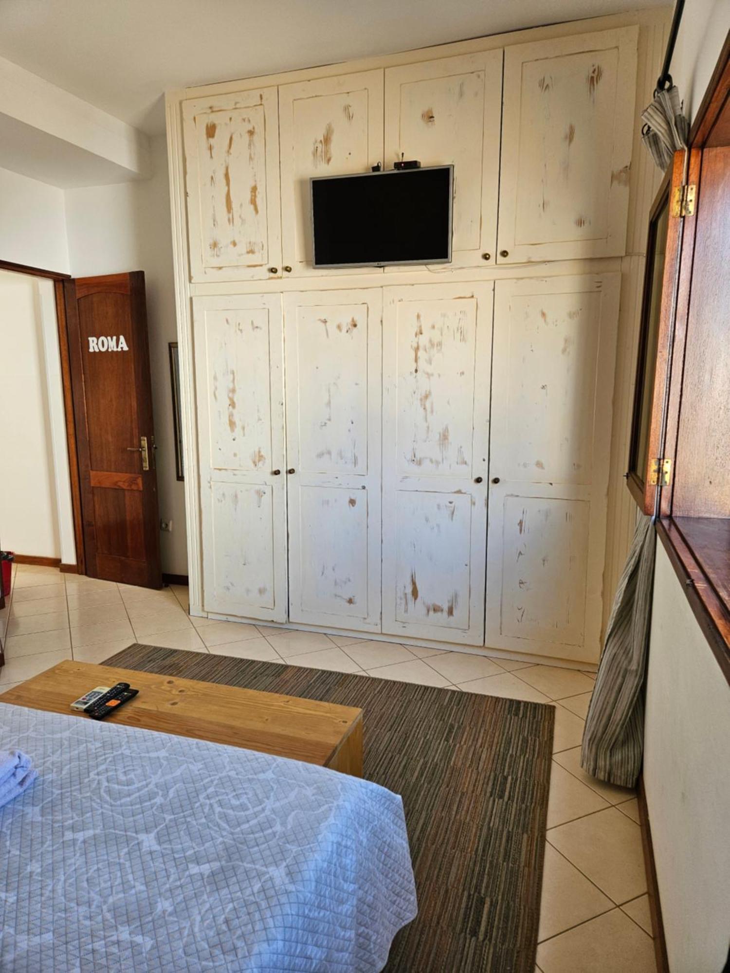 Blue Eagle Guesthouse - Casa De Hospedes Санта-Мария Экстерьер фото