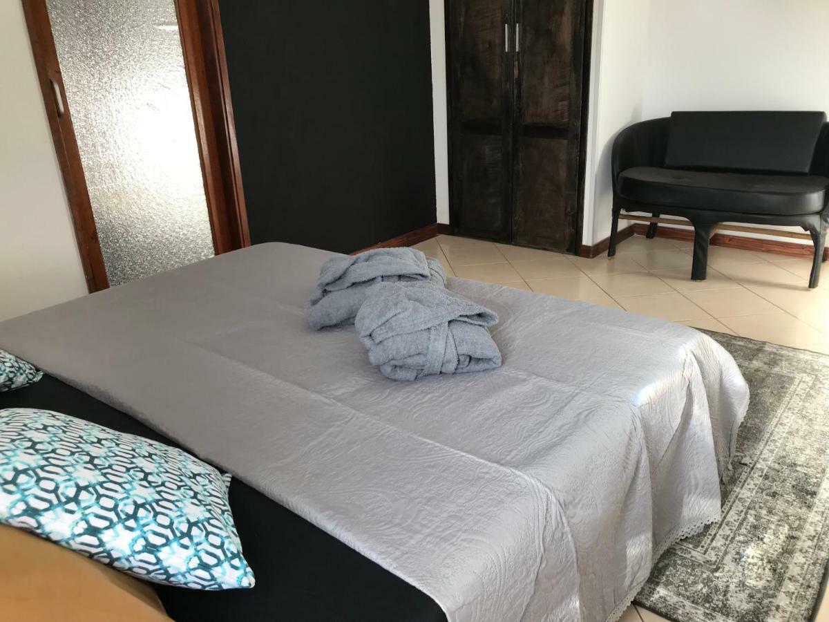 Blue Eagle Guesthouse - Casa De Hospedes Санта-Мария Экстерьер фото